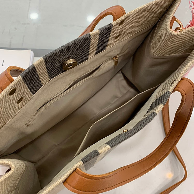 Vita Handbag