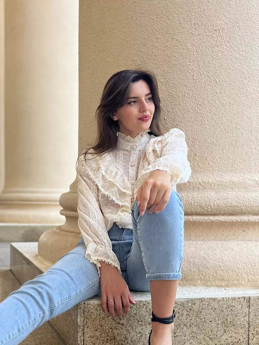 Vanessa Blouse