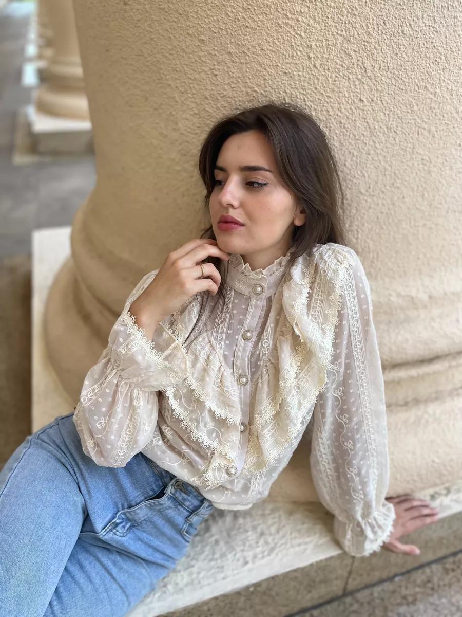 Vanessa Blouse