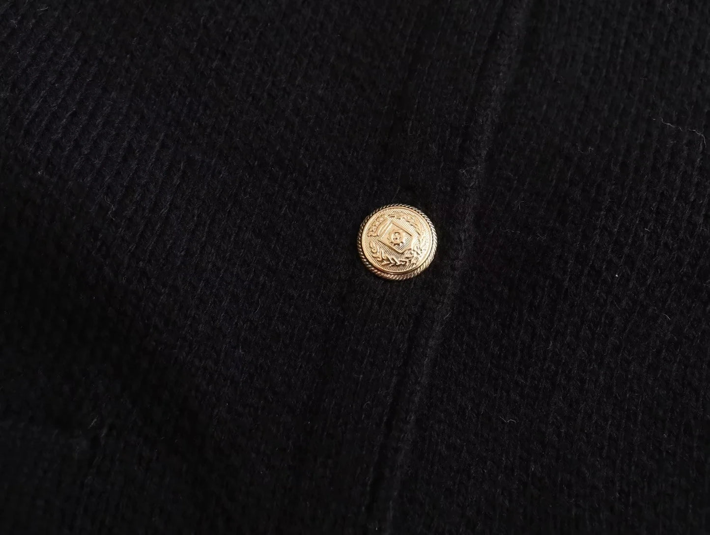 Contrast Cropped Cardigan