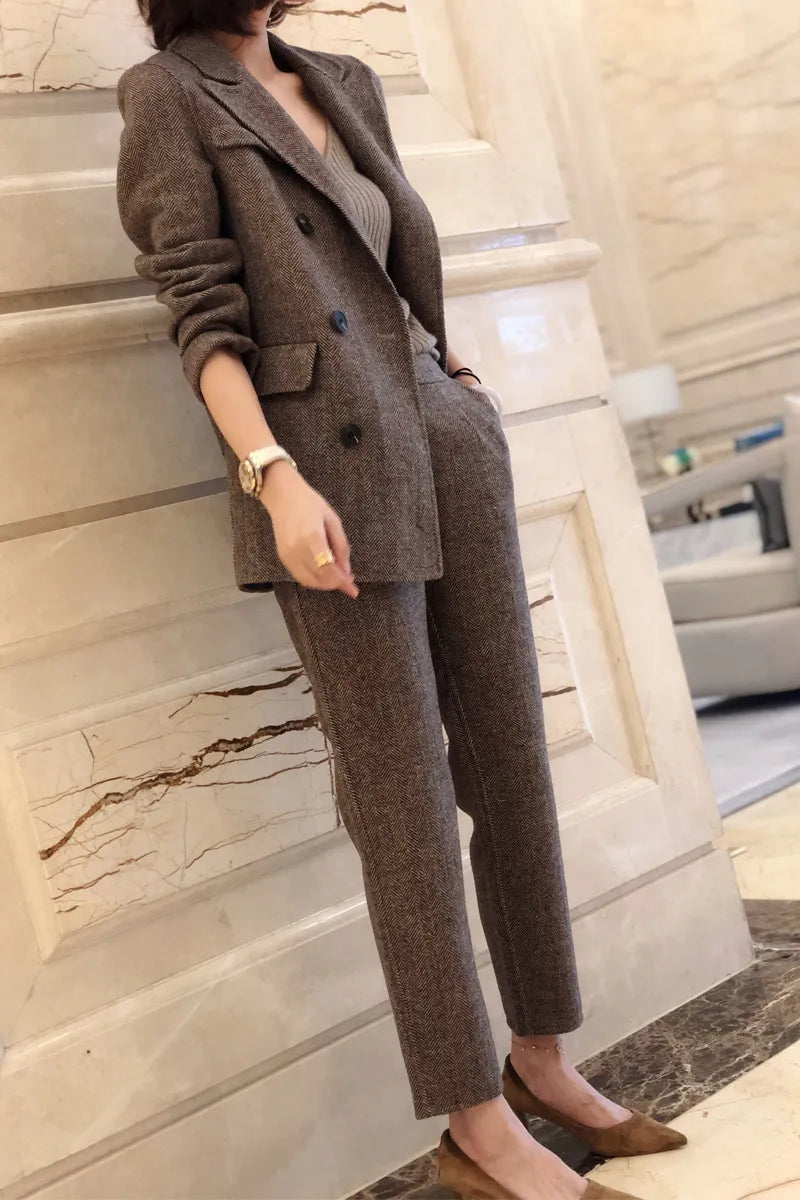 TESSE 2 Piece Sets