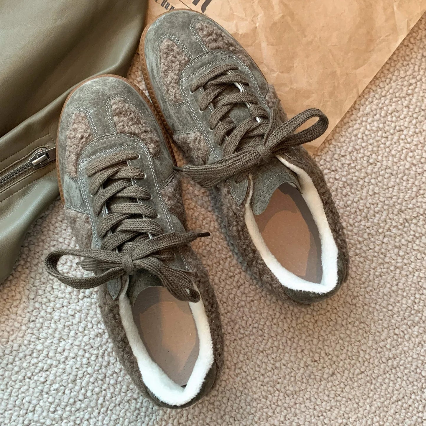 Lan Shoes