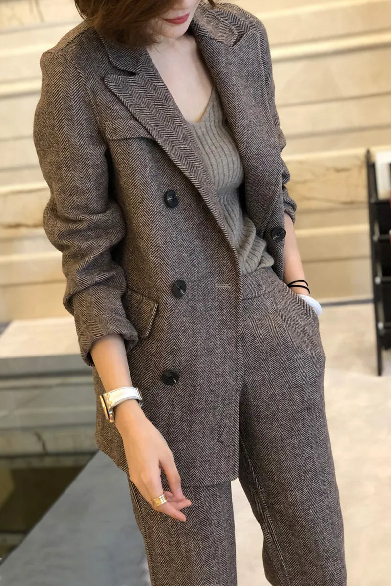 TESSE 2 Piece Sets