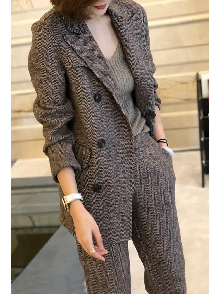 TESSE 2 Piece Sets