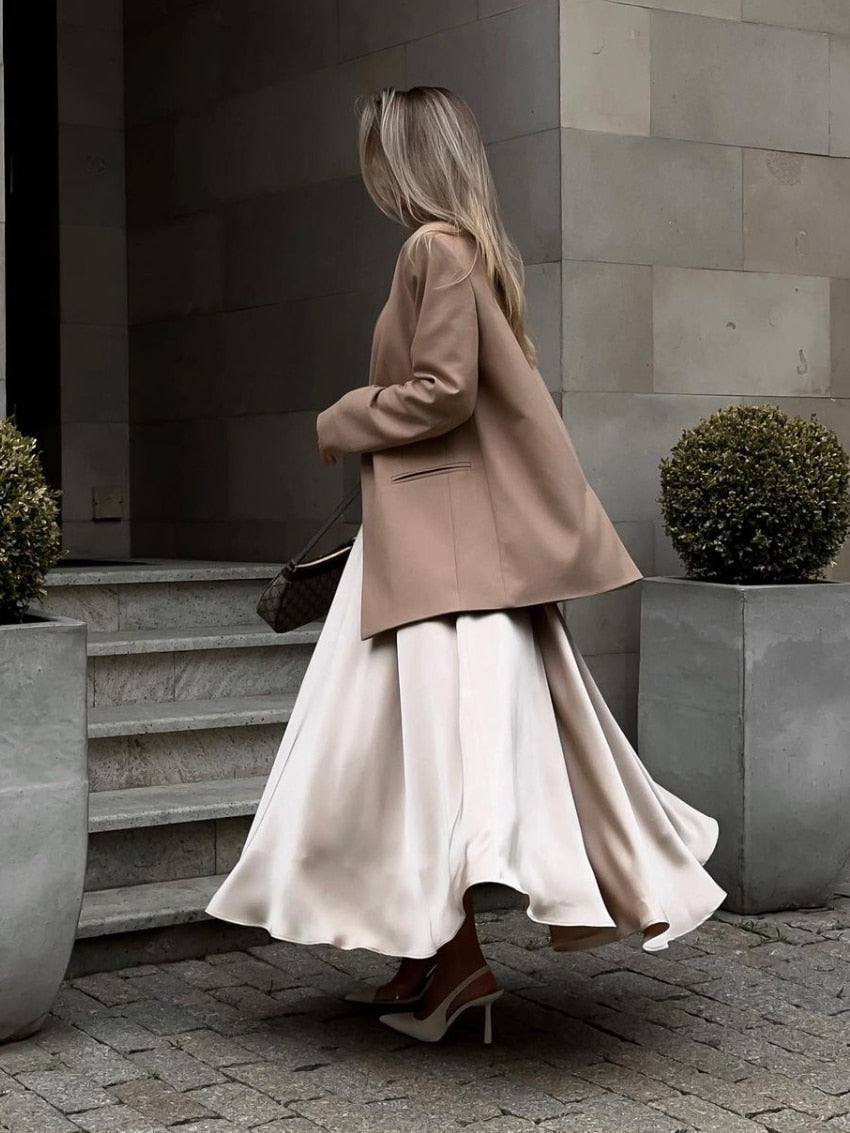 JE T'AIME Satin Loose Skirt