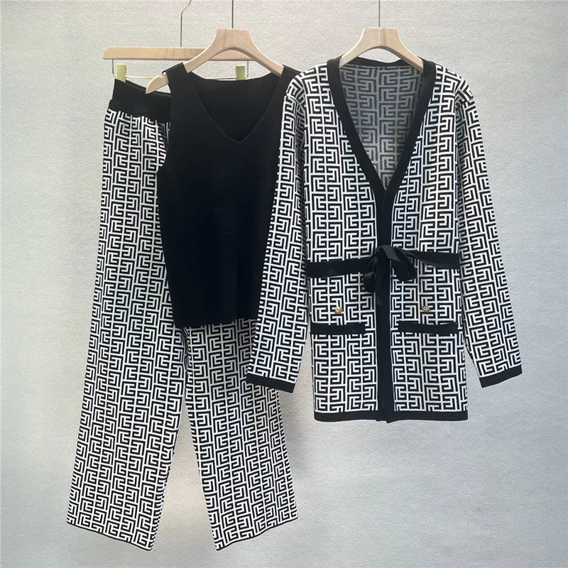 LARY Three Piece SET