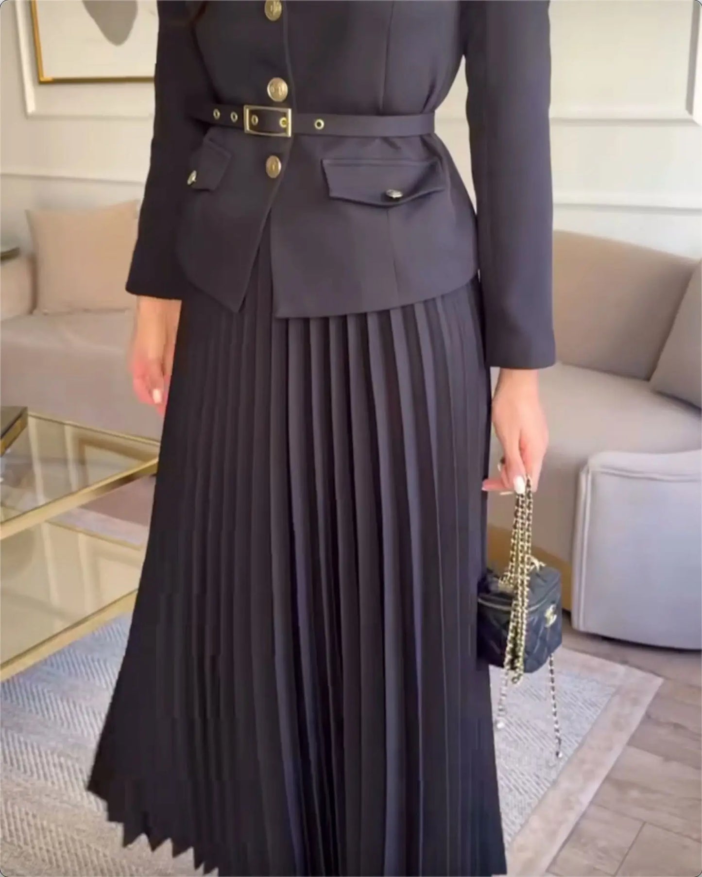 Milton Two Piece Set
