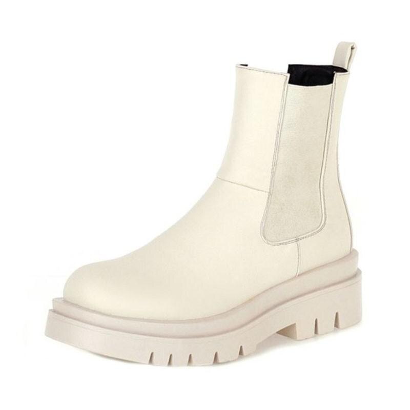 Lora Short Boots