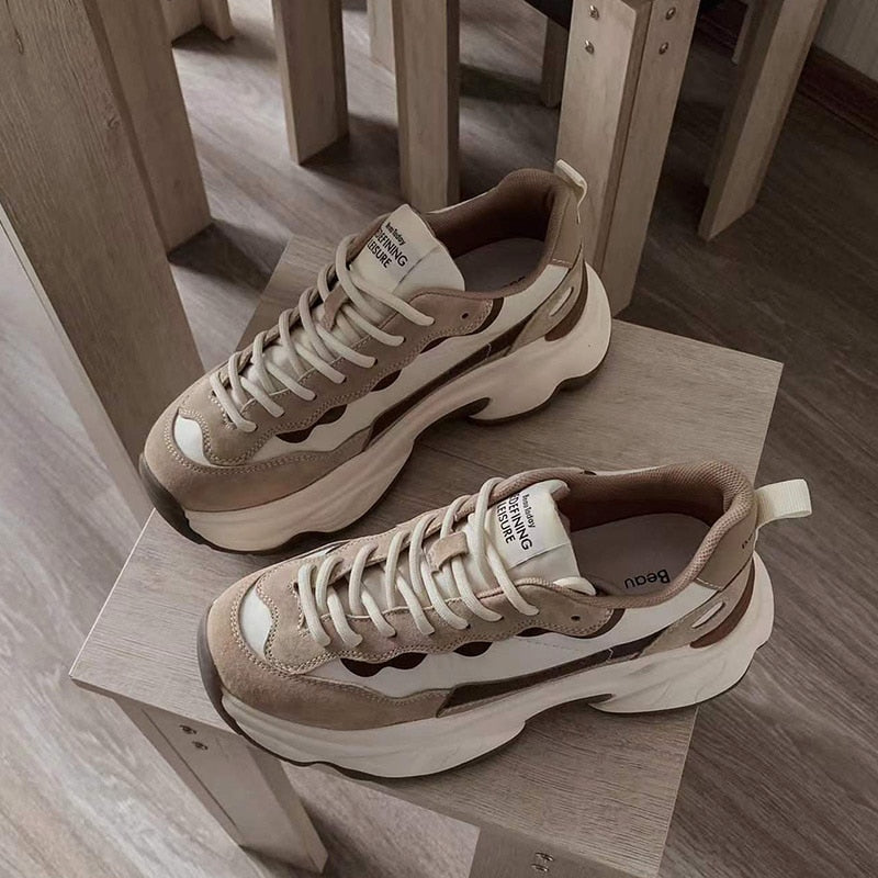 Ruskey Sneakers