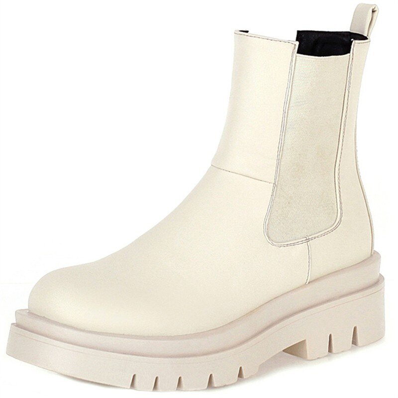 Lora Short Boots