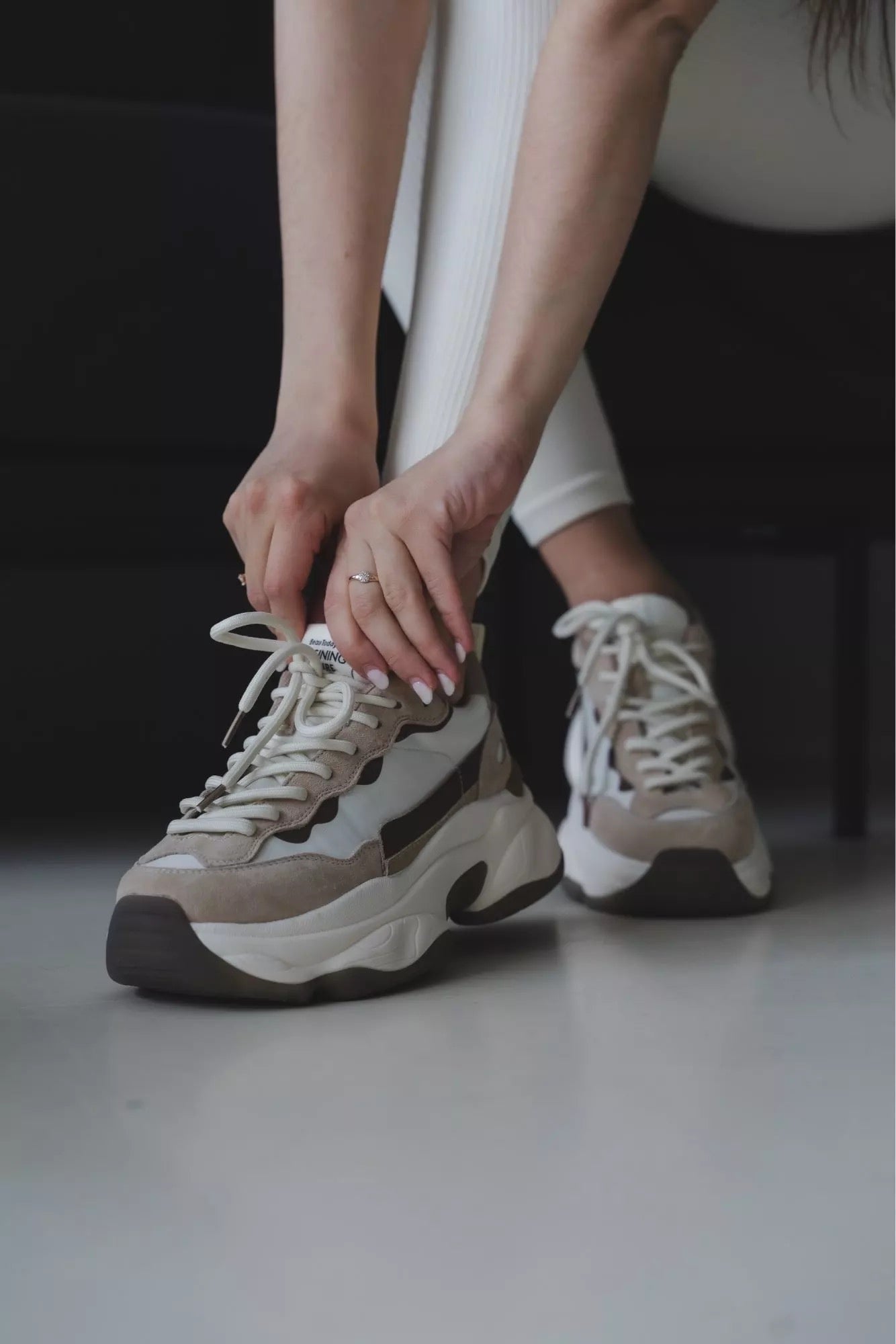 Ruskey Sneakers