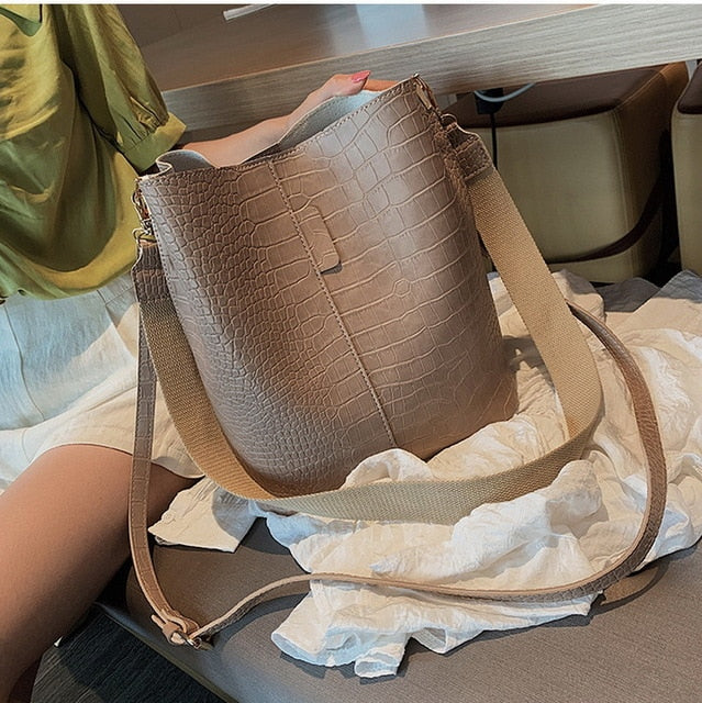 Kasandra Bag