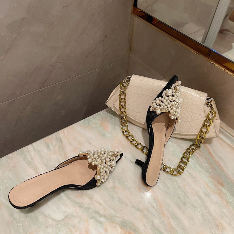 Poeticka Heels Slipper