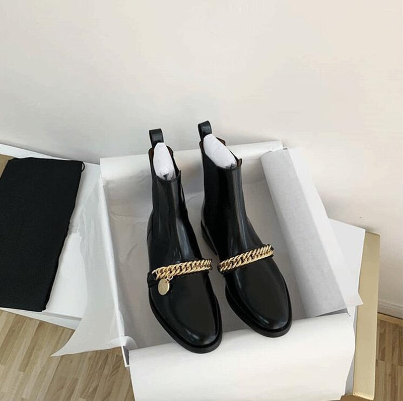 DISTRO BOOTS