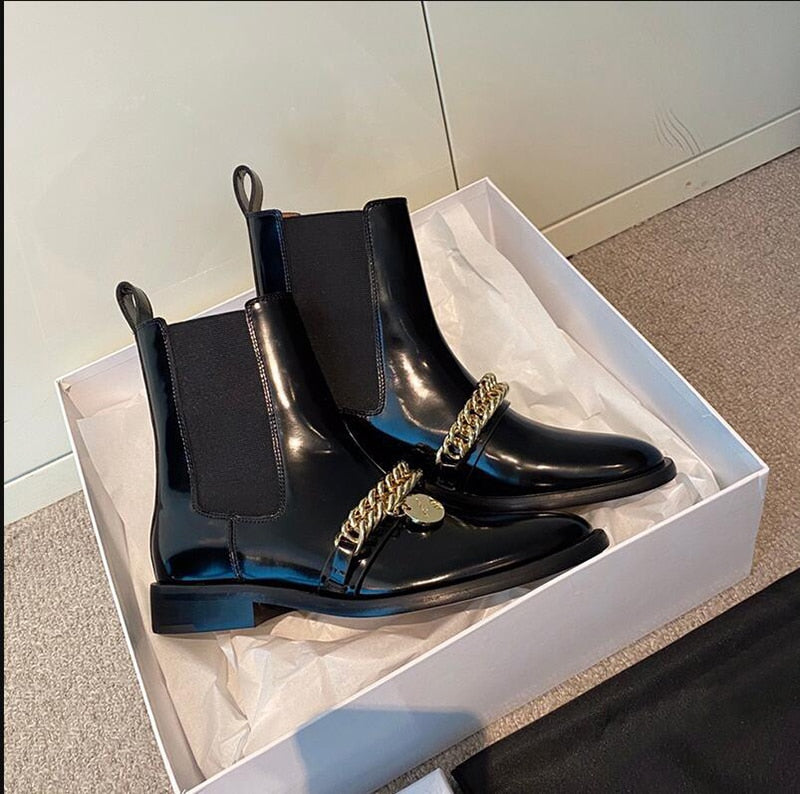 DISTRO BOOTS