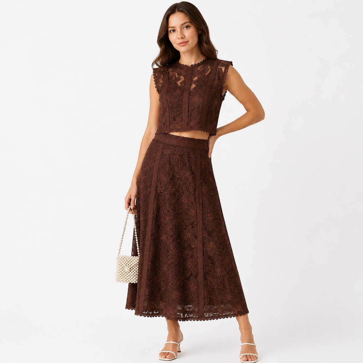 Evelyn Floral Embroidery Set