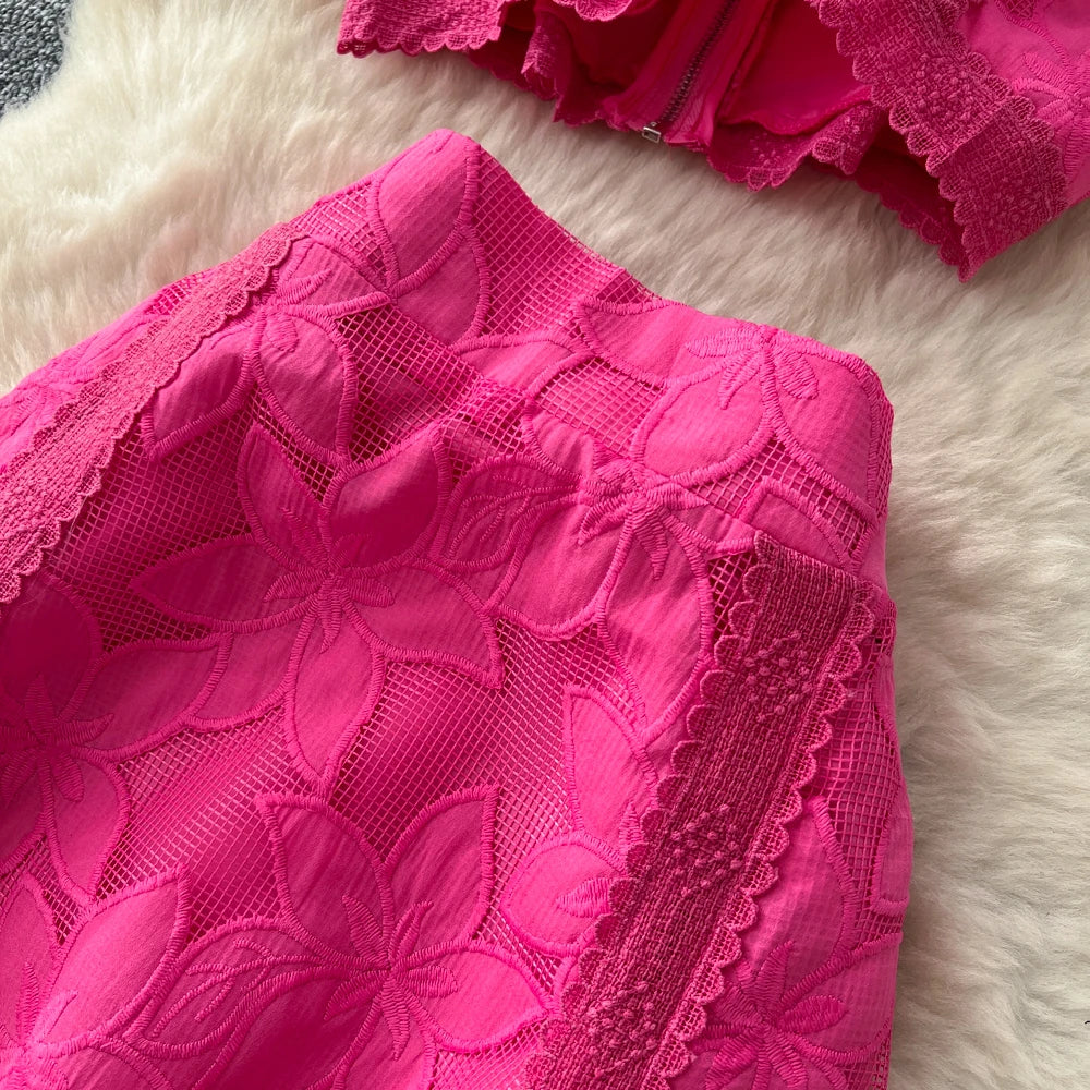 Evelyn Floral Embroidery Set