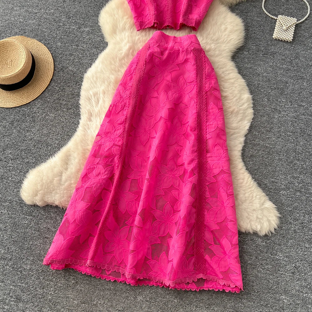 Evelyn Floral Embroidery Set