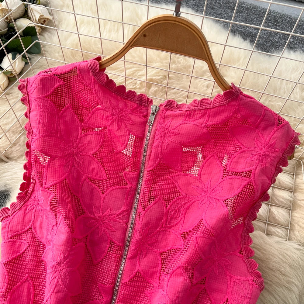 Evelyn Floral Embroidery Set