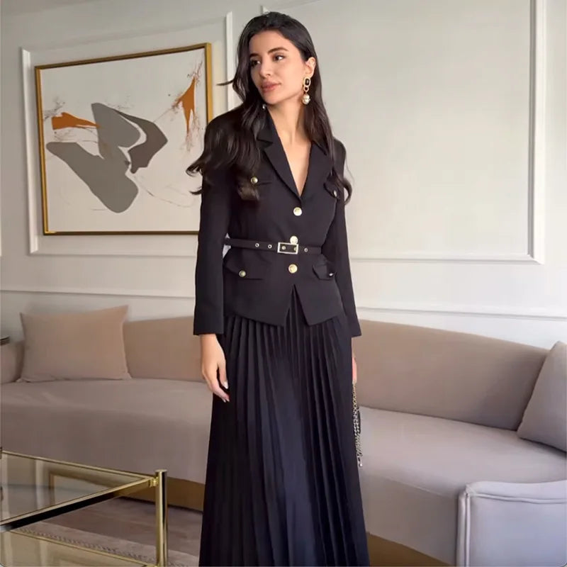 Milton Two Piece Set