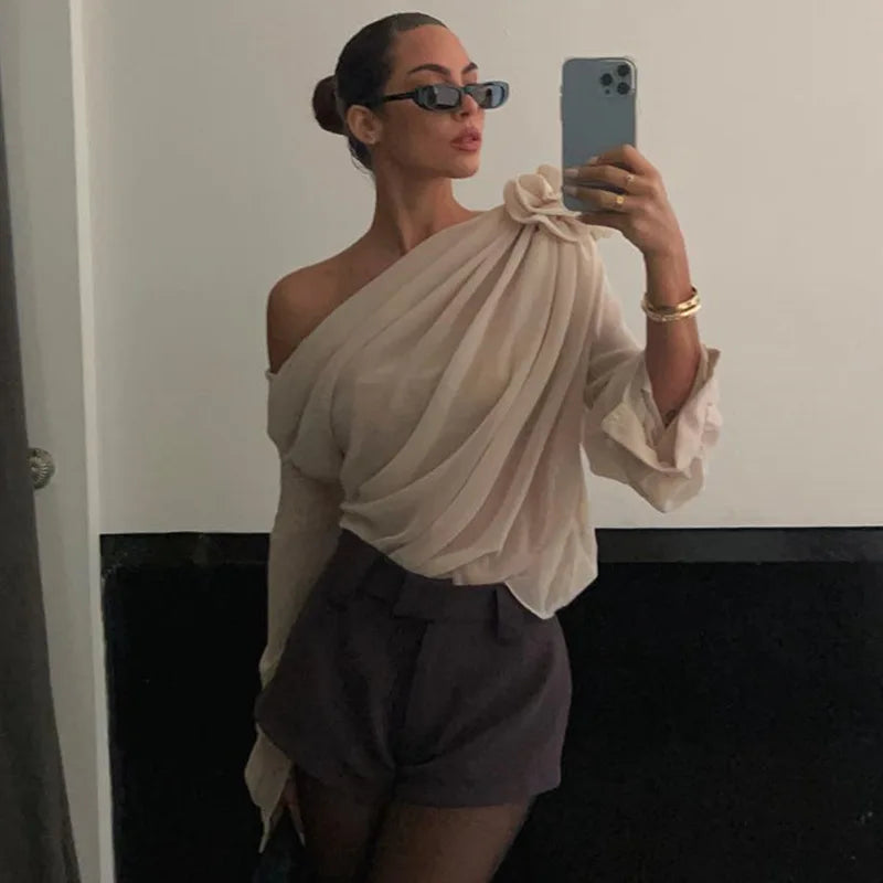 42763445698733|42763445731501|42763445764269