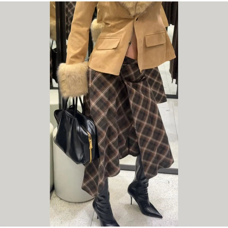 Asymmetric Plaid Slit Long Skirt