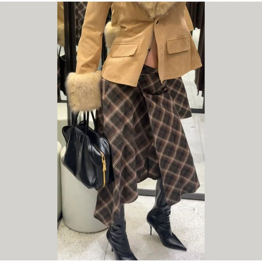 Asymmetric Plaid Slit Long Skirt