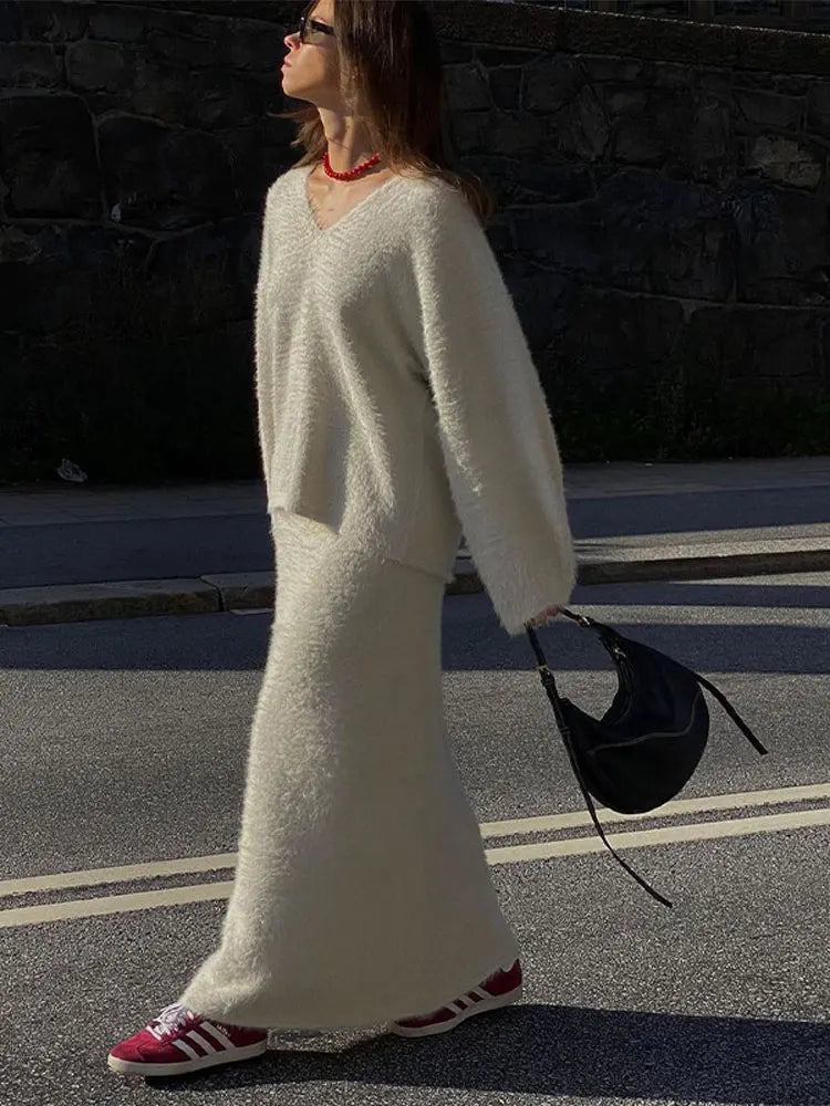 42689373307053|42689373339821|42689373372589