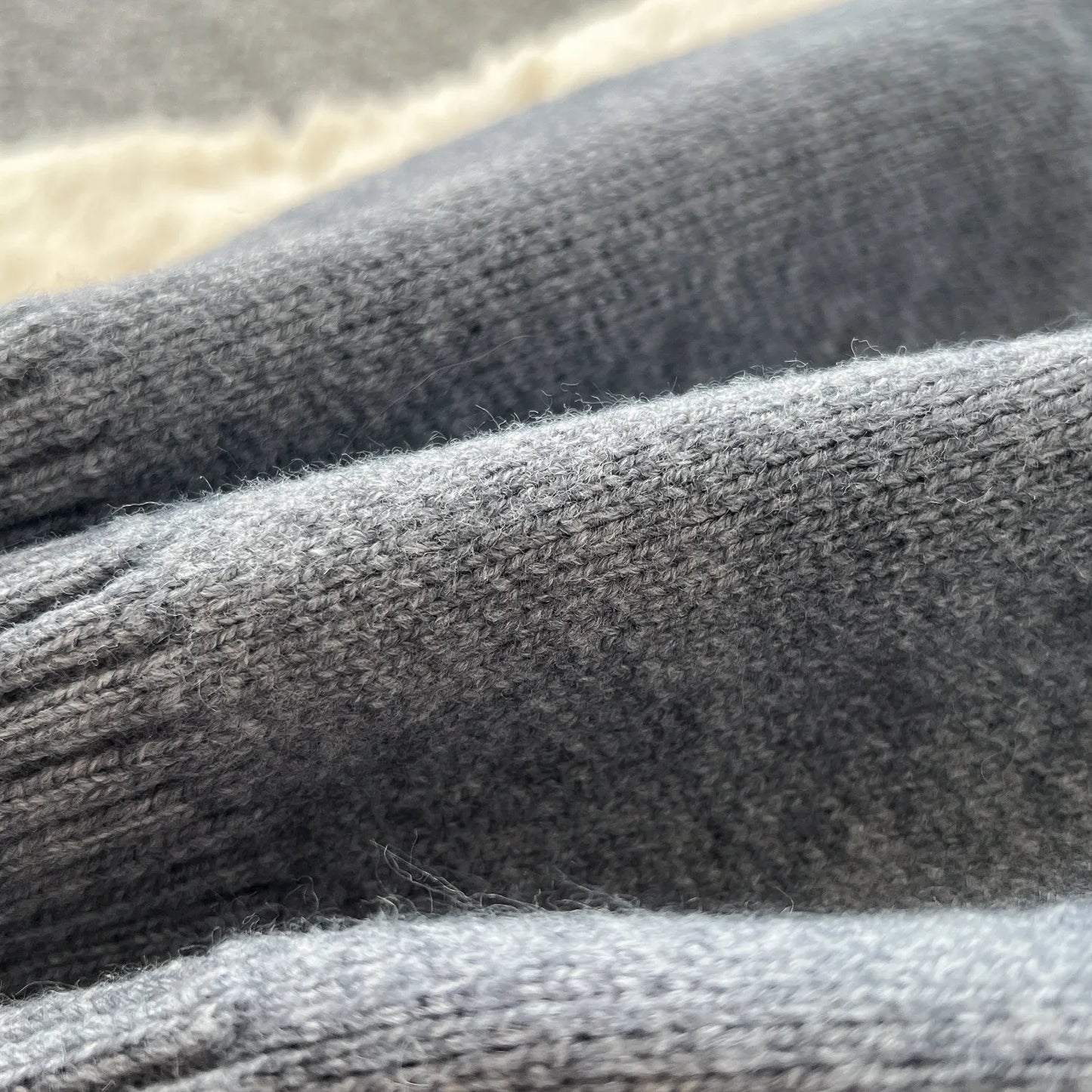 Rosario Knitting Suit
