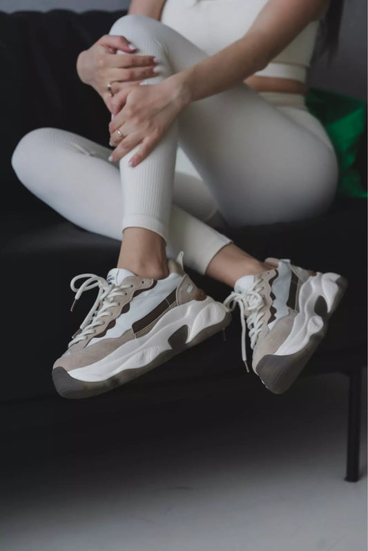 Ruskey Sneakers