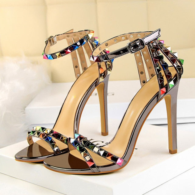 Rivets Sandals